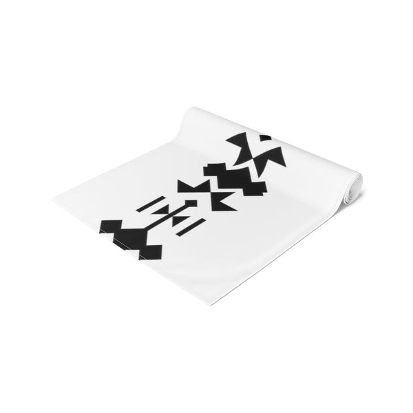 Southwestern Contemporary Table Runner (Cotton, Poly) White Black Bohemian Cloth for Table