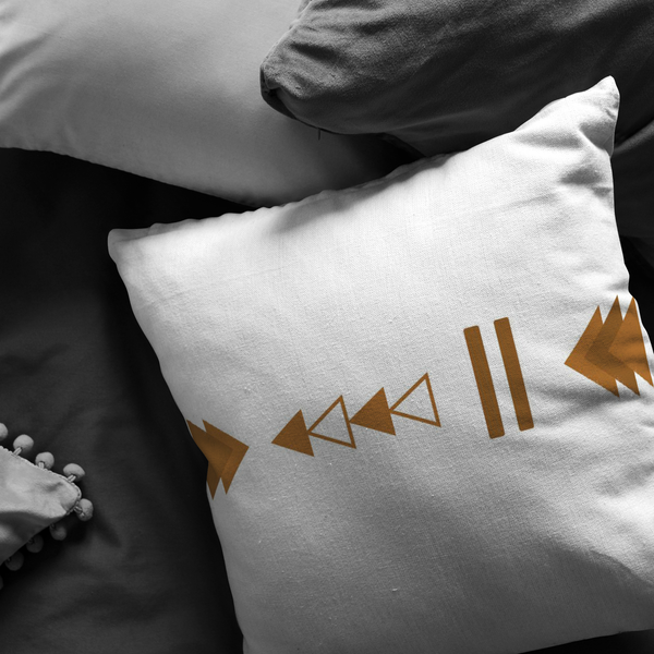 Accent Pillow, Geo Triangle Terra Cotta Brown & White